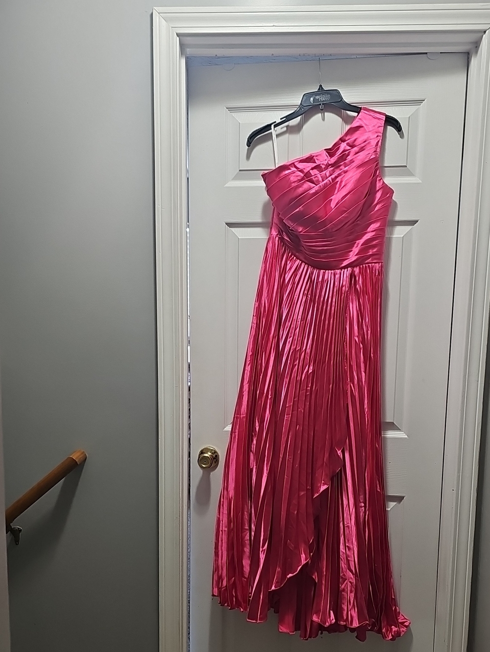 One-Shoulder Bright Pink Pleated Evening Gown
